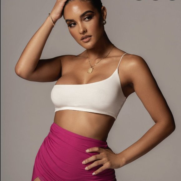 JLUXBASIX Ivory Courtney One Shoulder Top - Picture 4 of 4